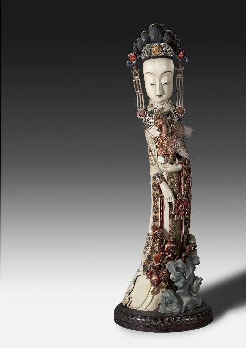 A good Chinese carved and