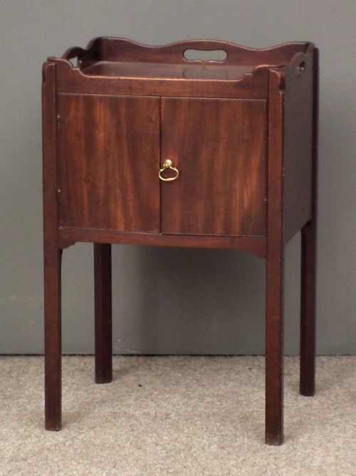 A good early George III mahogany
