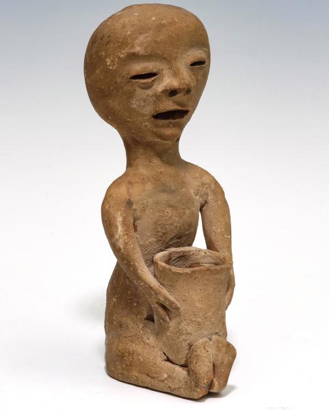 A GOOD, EARLY TESUQUE POTTERY