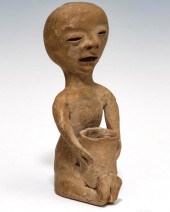 A GOOD, EARLY TESUQUE POTTERY