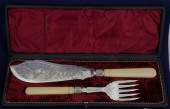 A good quality paste set penda