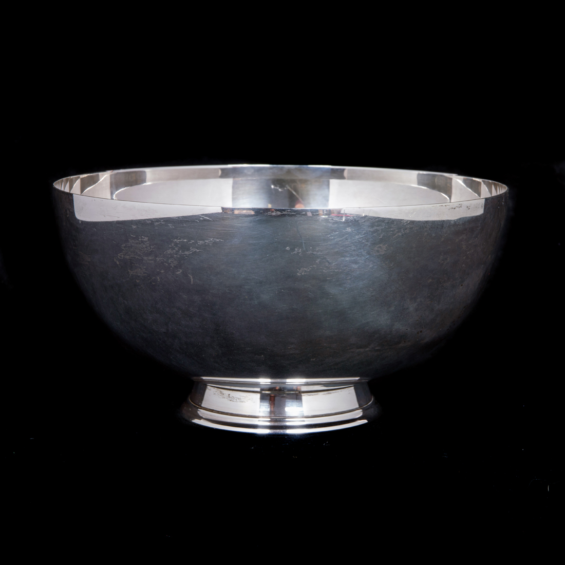 A GORHAM STERLING FOOTED BOWL, CAST