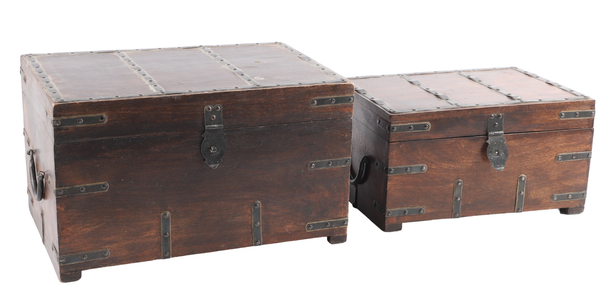 A graduated pair of wooden