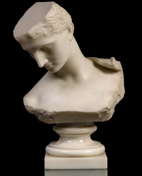 A GRAND TOUR CARVED MARBLE BUST: