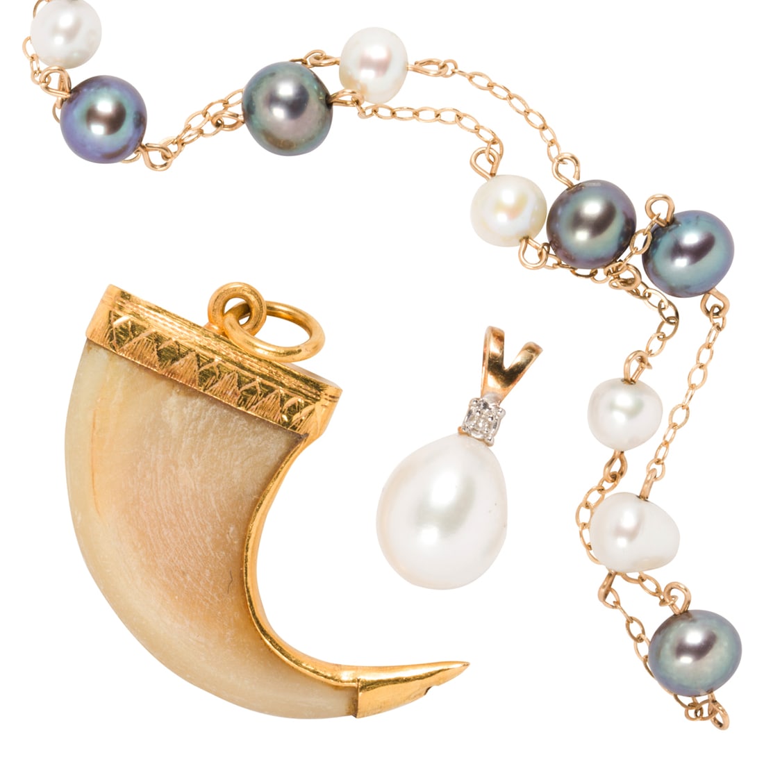 A GROUP OF 14K GOLD JEWELRYA