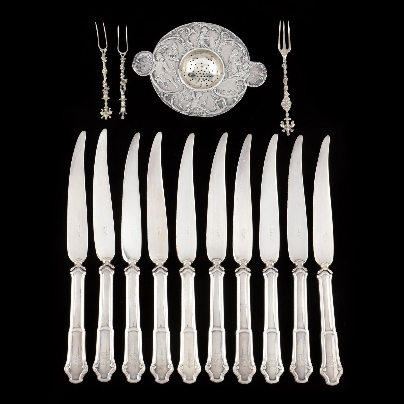 A GROUP OF ANTIQUE CONTINENTAL