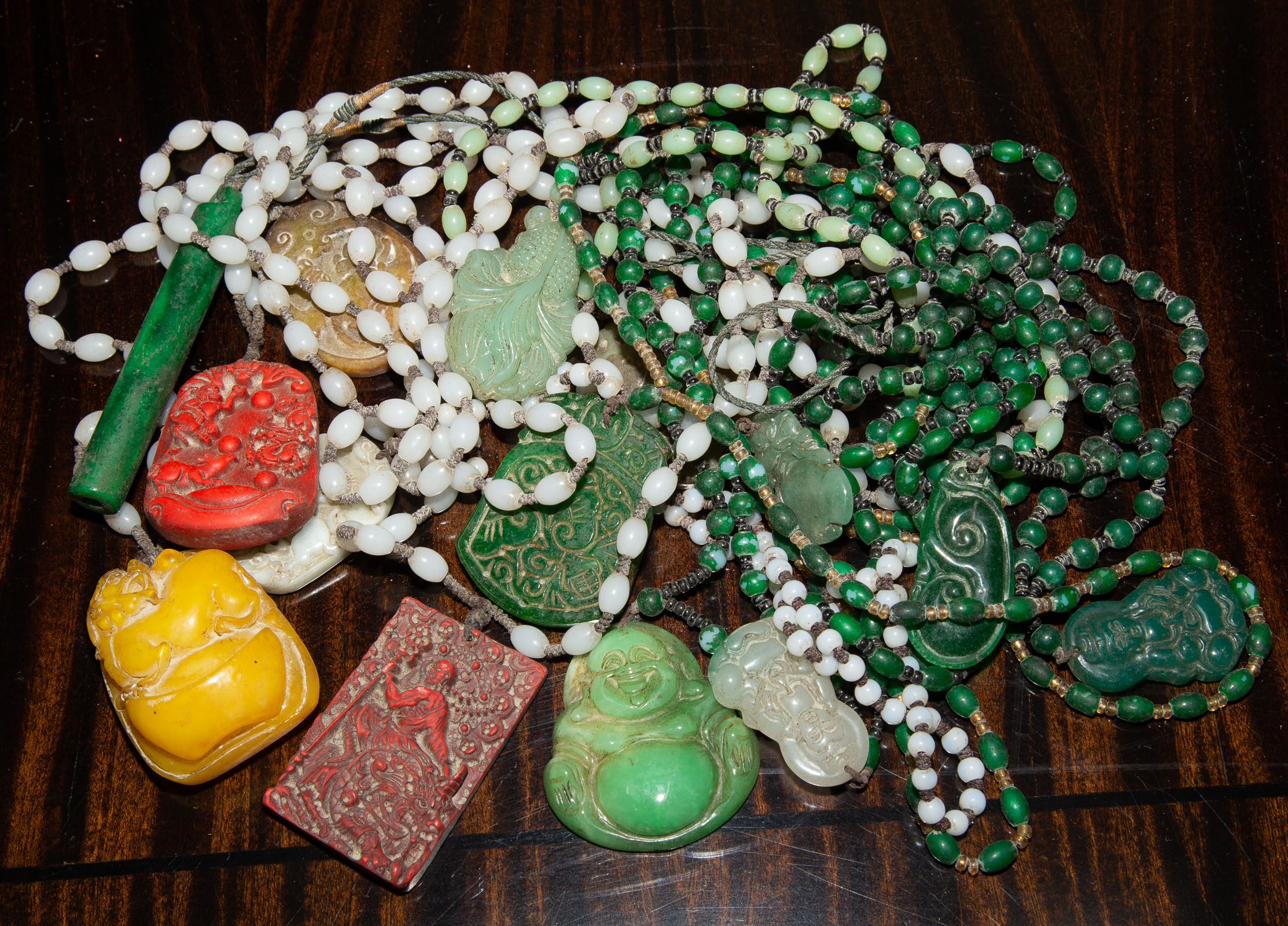 A GROUP OF ASIAN STYLE HARDSTONE