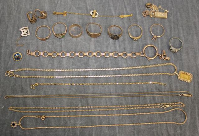 A Group of Assorted Gold