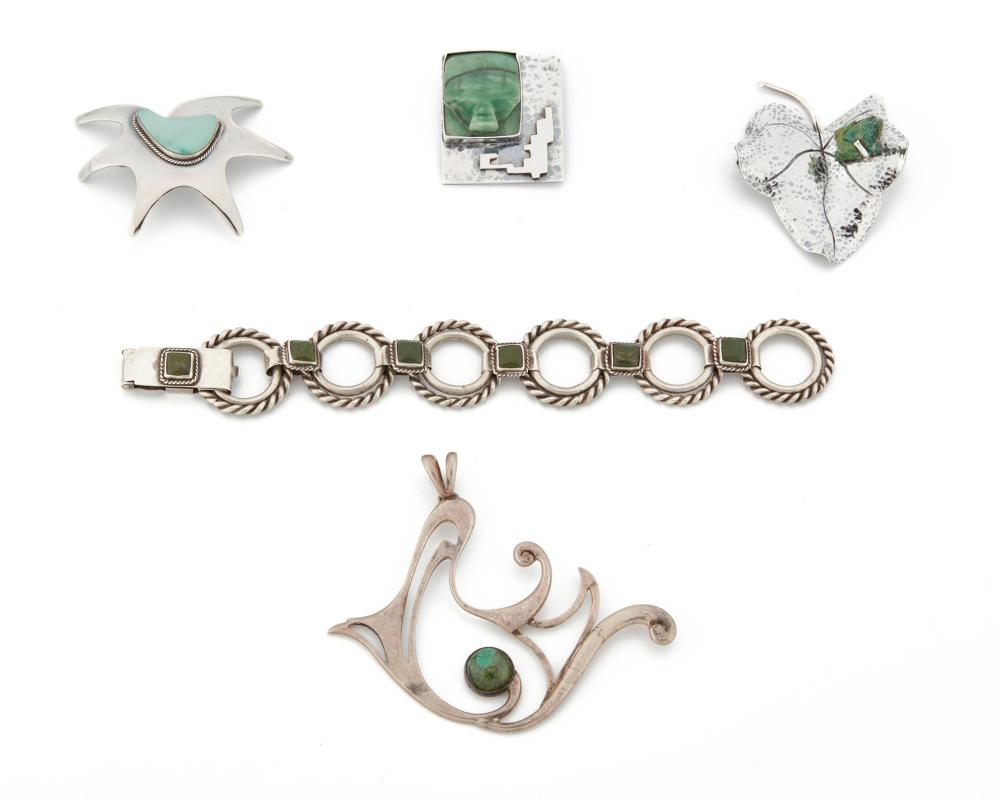 A GROUP OF CARMEN BECKMANN JEWELRYA