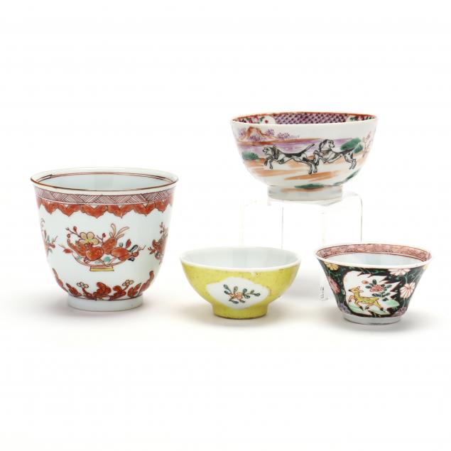 A GROUP OF CHINESE EXPORT TEA BOWLS