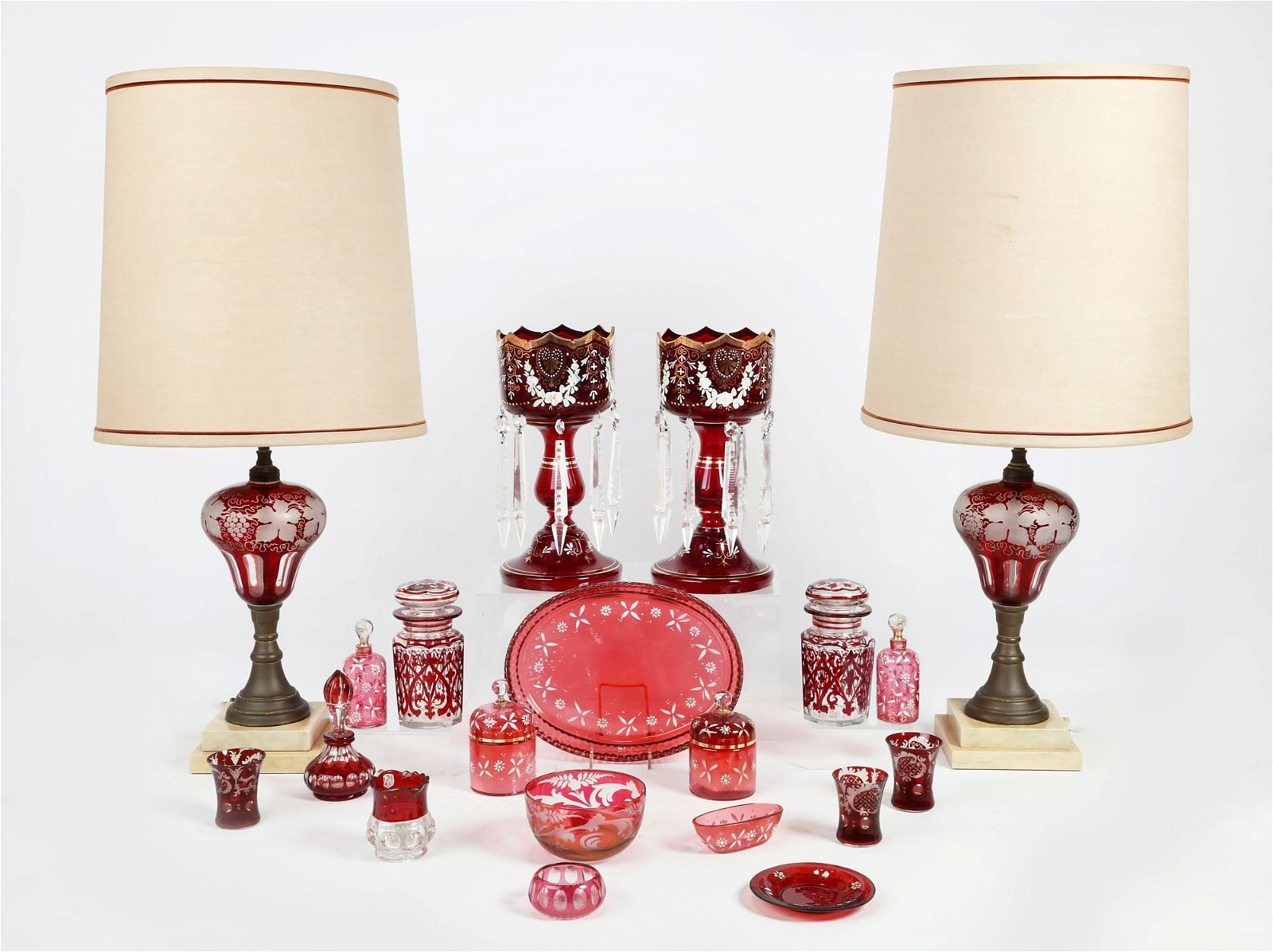 A GROUP OF CONTINENTAL GLASS