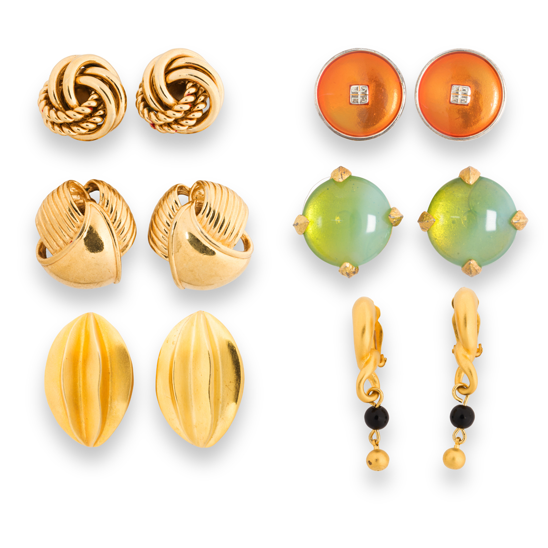A GROUP OF COSTUME JEWELRY,