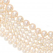 A GROUP OF CULTURED PEARL NECK