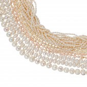A GROUP OF CULTURED PEARL NECK