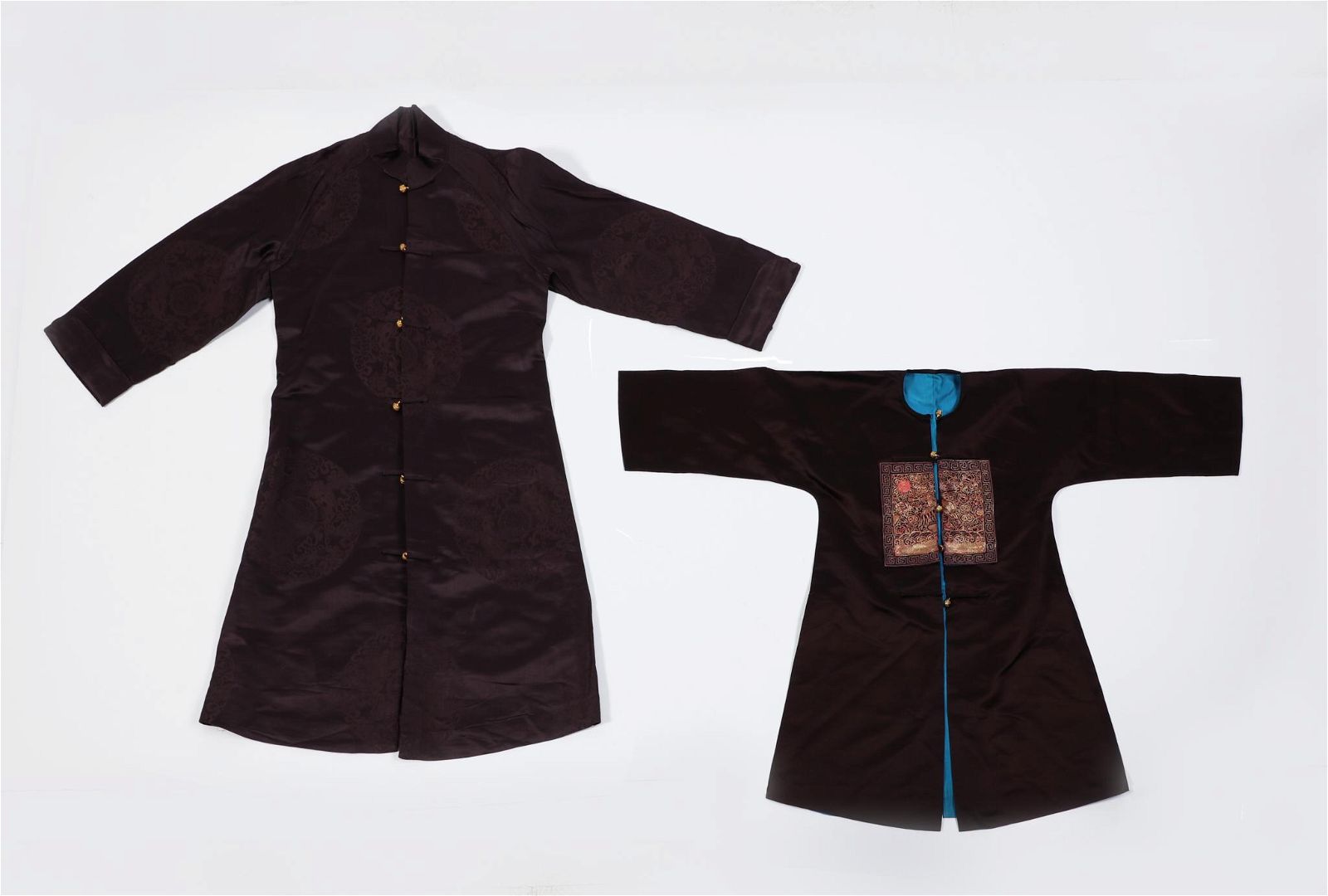 A GROUP OF EIGHT ASIAN SILK