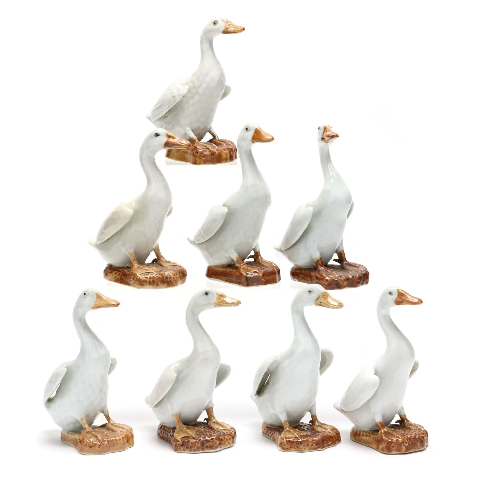 A GROUP OF EIGHT CHINESE EXPORT