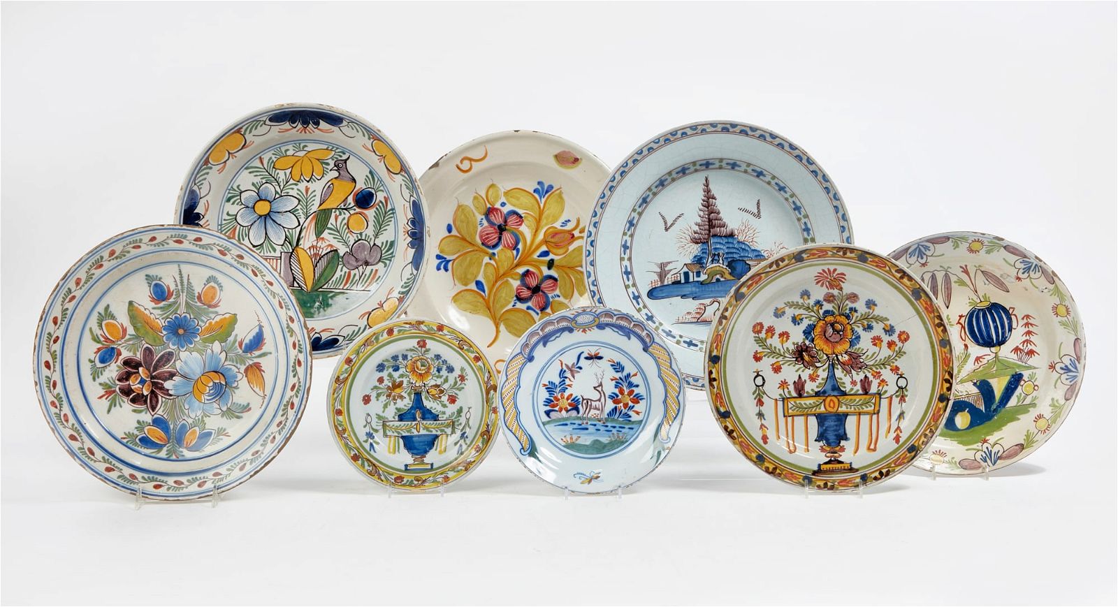 A GROUP OF EIGHT CONTINENTAL TIN