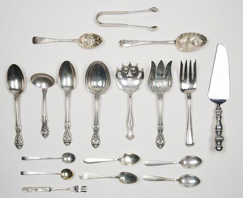 A GROUP OF EIGHTEEN ANTIQUE