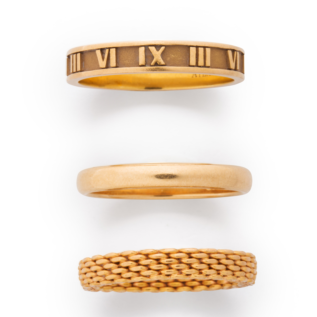 A GROUP OF EIGHTEEN KARAT GOLD