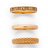 A GROUP OF EIGHTEEN KARAT GOLD