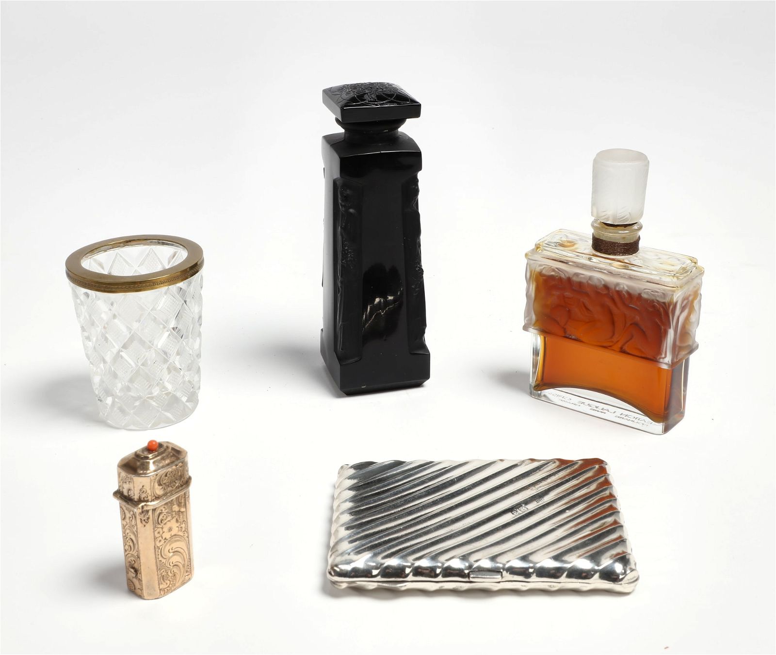 A GROUP OF FIVE LADY'S VANITY