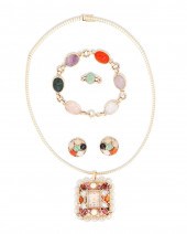 A GROUP OF GEM-SET JEWELRYA gr
