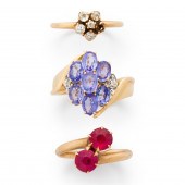 A GROUP OF GEMSTONE AND FOURTE