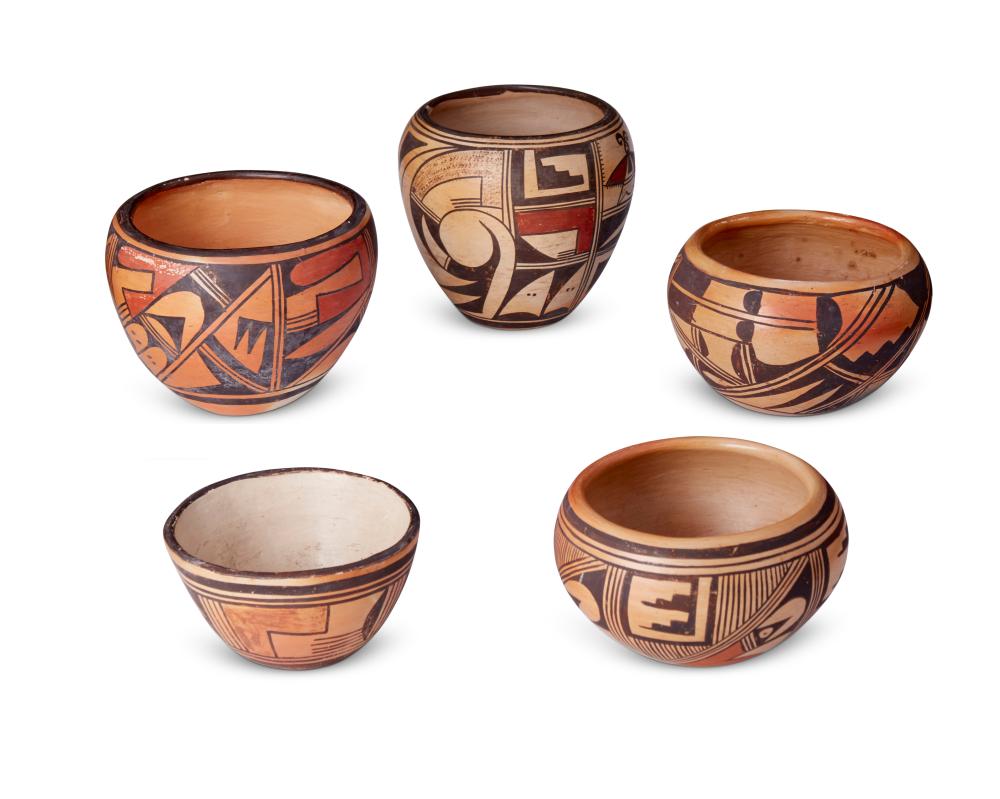 A GROUP OF HOPI PUEBLO POLYCHROME