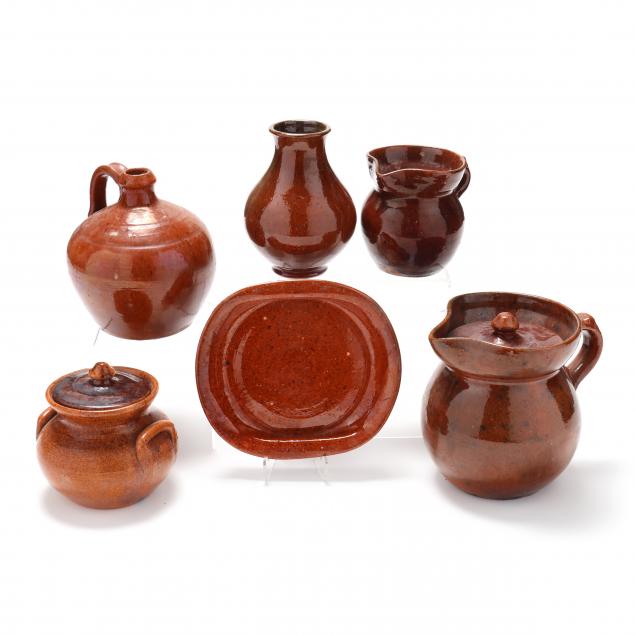 A GROUP OF JUGTOWN TOBACCO SPIT