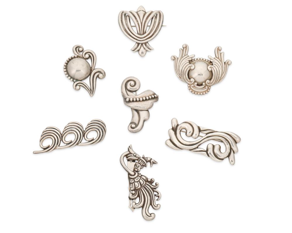 A GROUP OF MEXICAN SILVER BROOCHESA