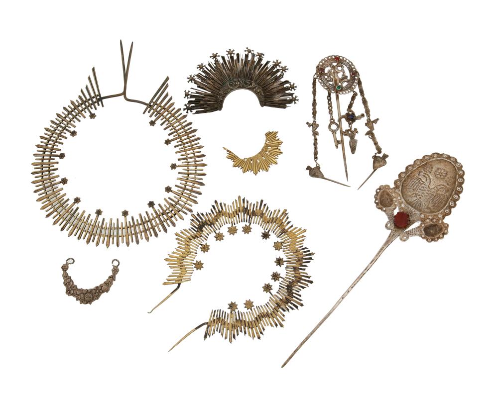 A GROUP OF MEXICAN SILVER AND MIXED