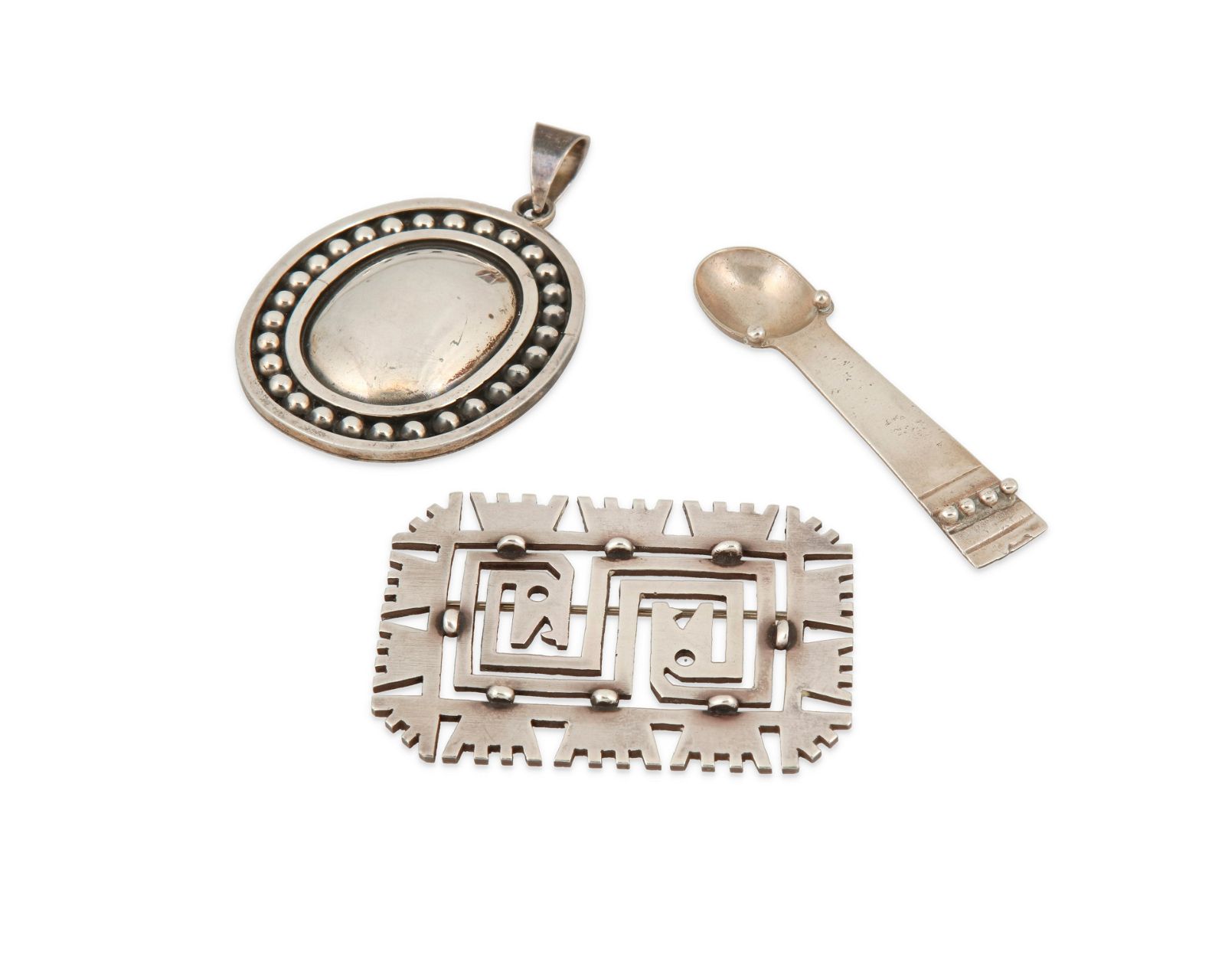 A GROUP OF MEXICAN SILVER ITEMSA