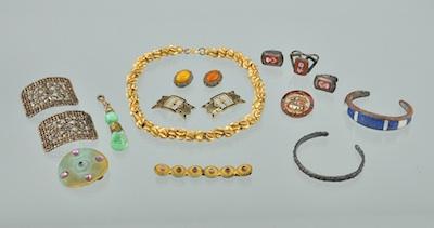 A Group of Miscellaneous Jewelry