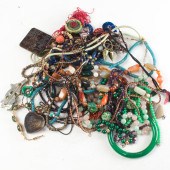A GROUP OF MOSTLY BEAD JEWELRY