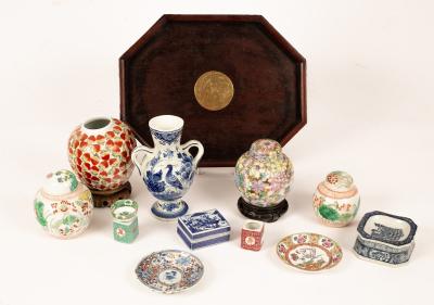A group of Oriental items, 20th