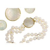 A GROUP OF PEARL, MOTHER OF PE