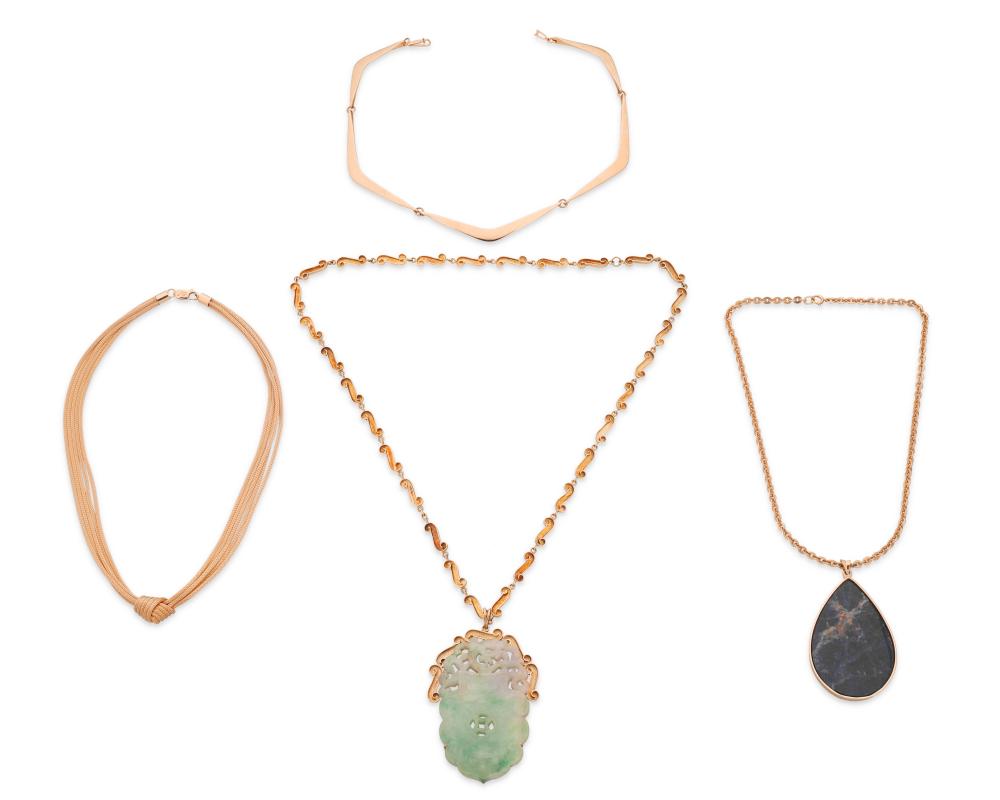 A GROUP OF PENDANTS AND