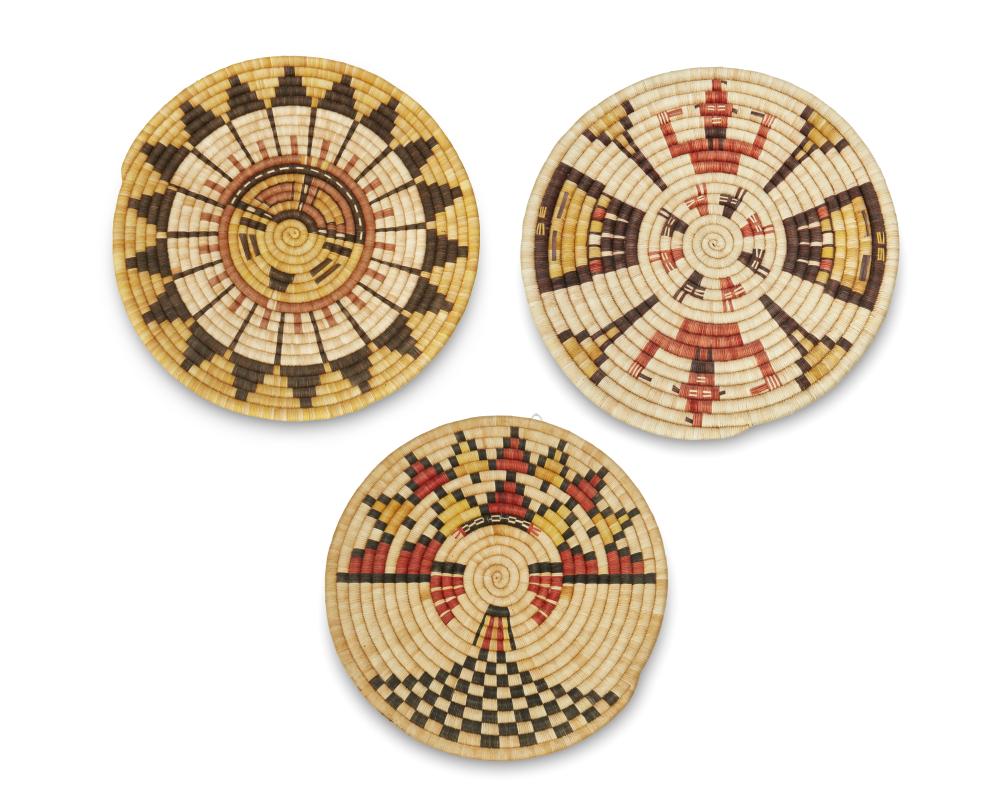 A GROUP OF POLYCHROME HOPI PUEBLO