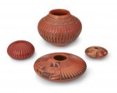 A GROUP OF PUEBLOAN POTTERY VE