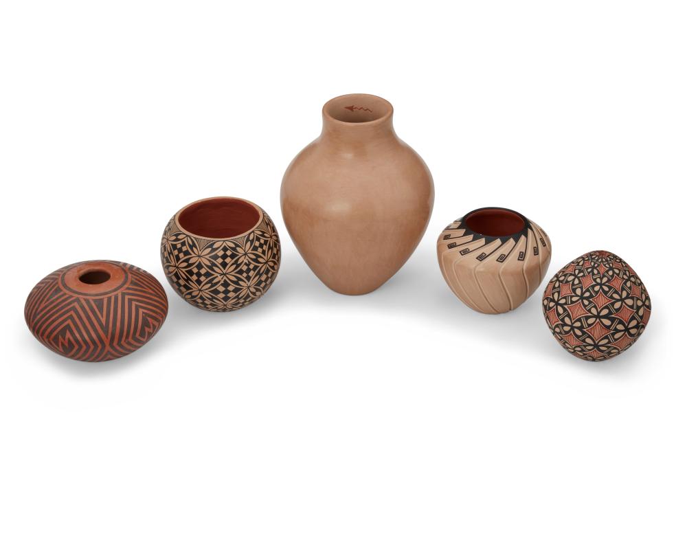 A GROUP OF PUEBLOAN POTTERY