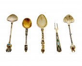 A GROUP OF SILVER FLATWAREA gr