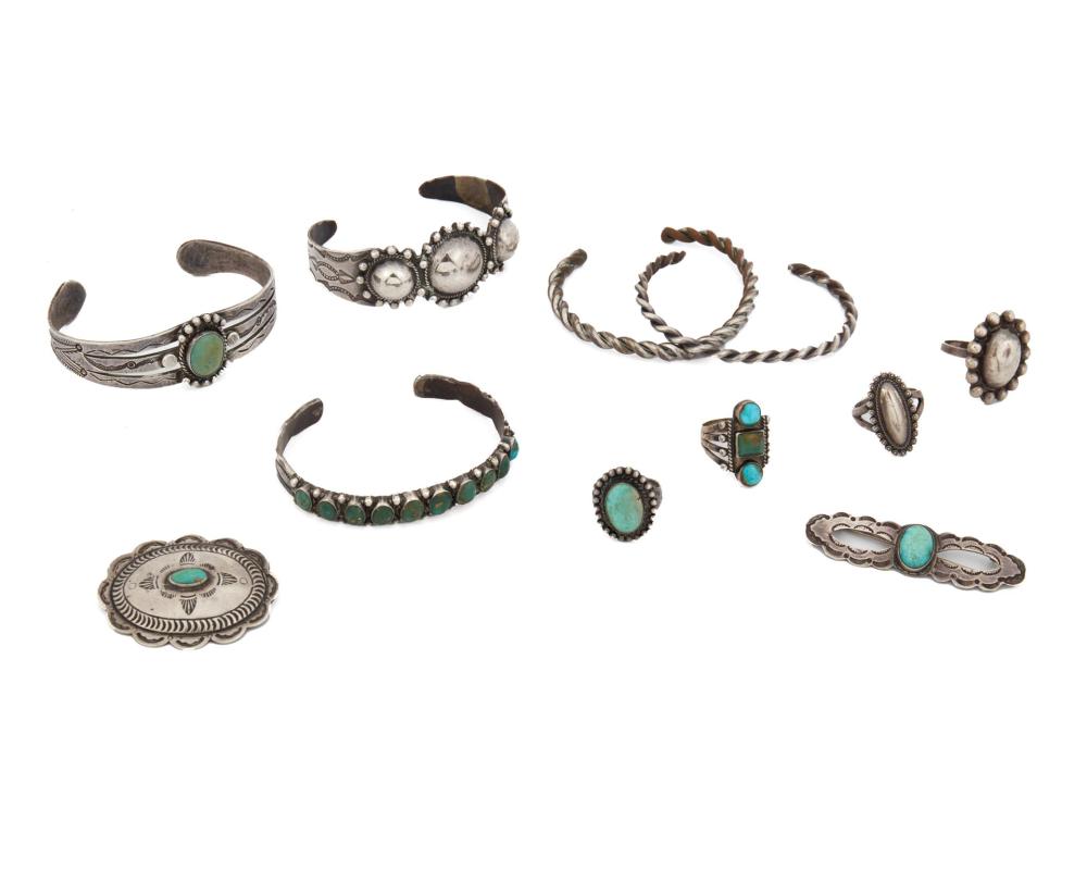 A GROUP OF SOUTHWEST STYLE SILVER