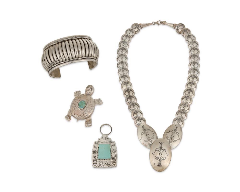 A GROUP OF SOUTHWEST-STYLE JEWELRYA
