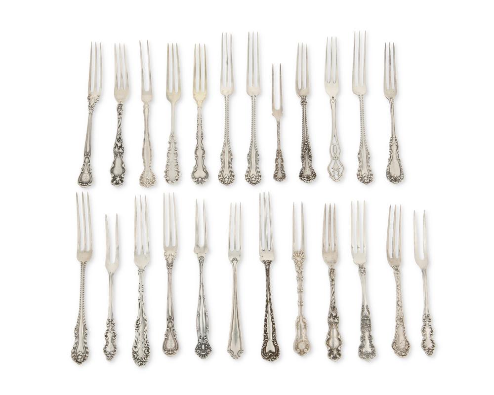 A GROUP OF STERLING SILVER BERRY