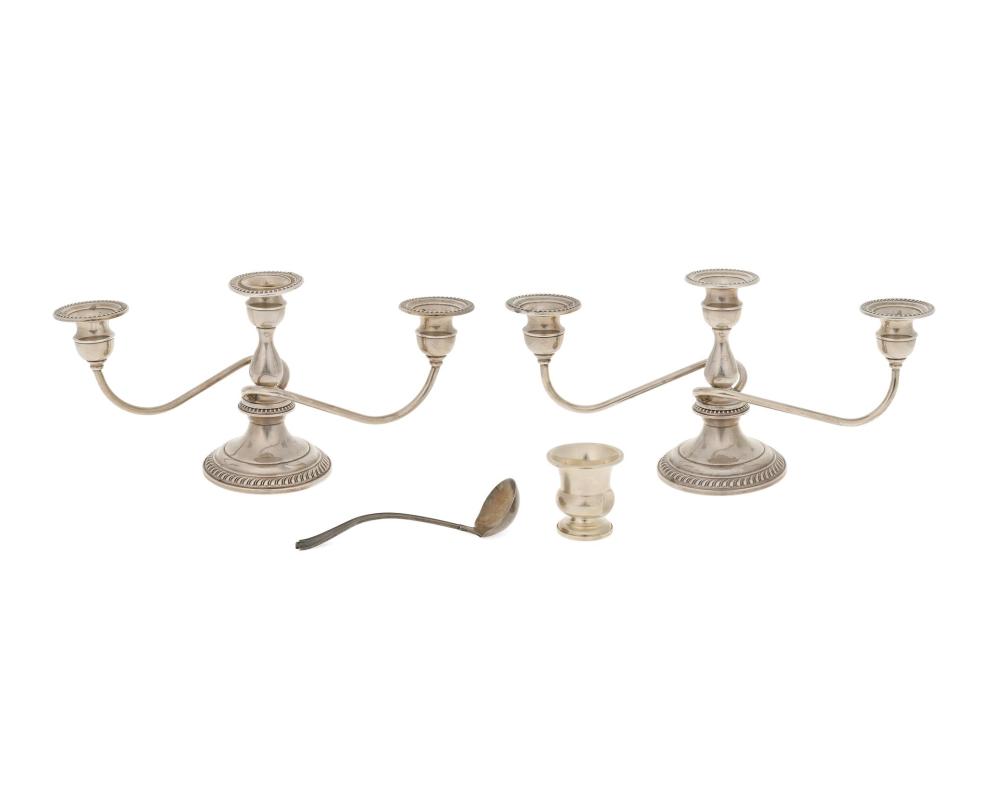 A GROUP OF STERLING SILVER TABLE