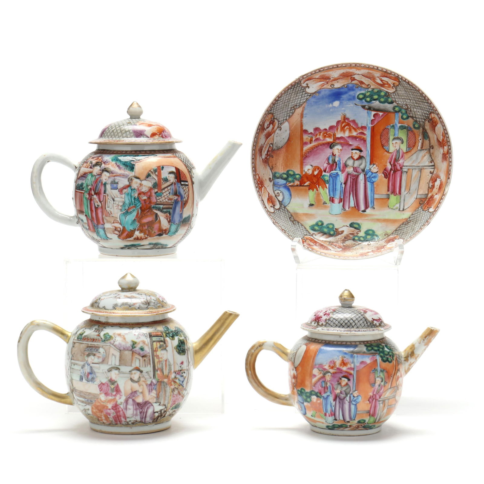 A GROUP OF THREE CHINESE EXPORT