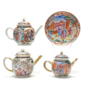 A GROUP OF THREE CHINESE EXPOR