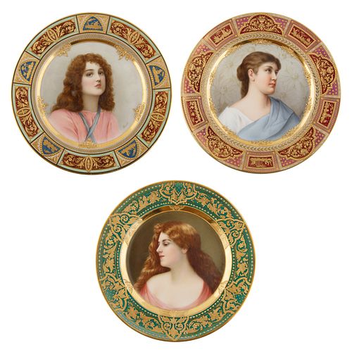A GROUP OF THREE GERMAN PORCELAIN