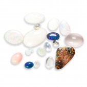 A GROUP OF UNMOUNTED OPALS OR