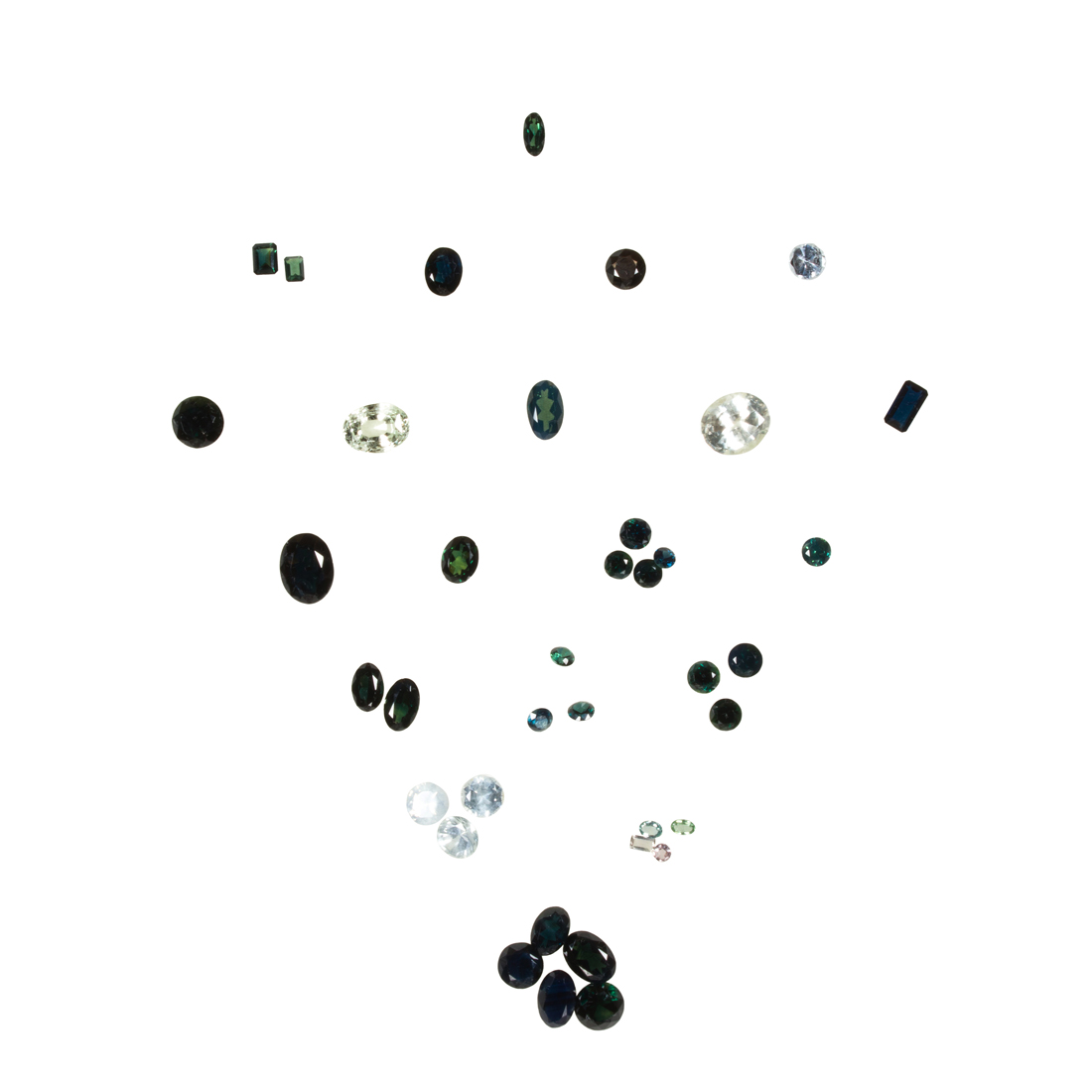 A GROUP OF UNMOUNTED SAPPHIRES A